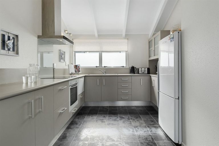 Photo of property in 3/7 Pacific Avenue, Mount Maunganui, 3116