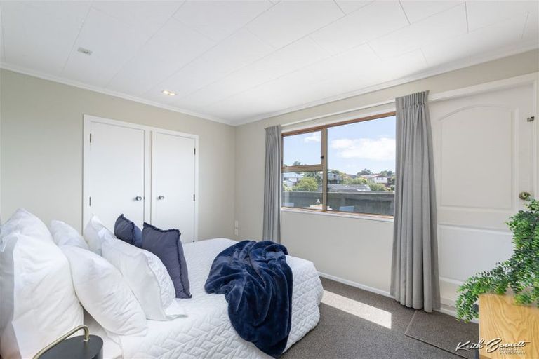 Photo of property in 31 Acacia Avenue, Maungaraki, Lower Hutt, 5010