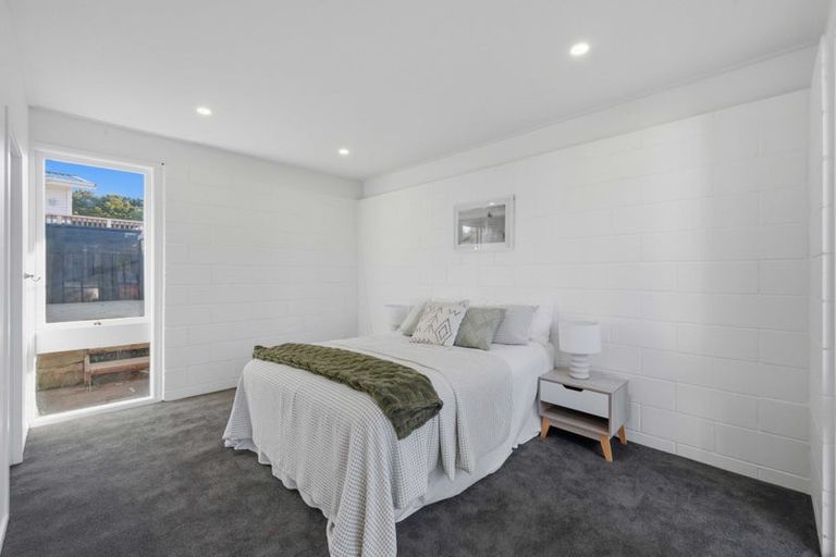 Photo of property in 21 Lawrence Crescent, Hillpark, Auckland, 2102