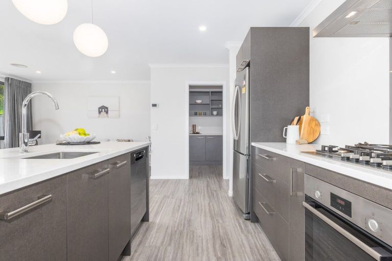 Photo of property in 22 Queen Charlotte Drive, Aotea, Porirua, 5024