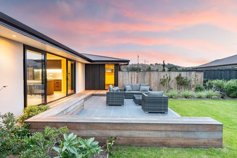 Photo of property in 21 Armadale Street, Mosgiel, 9024