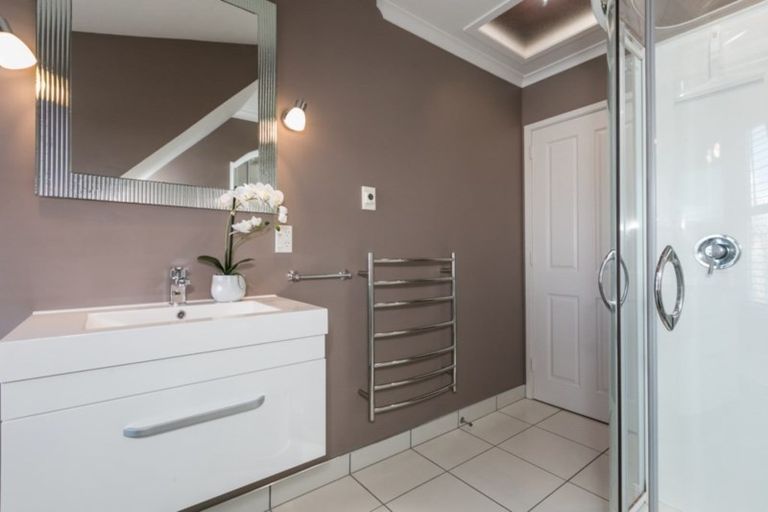 Photo of property in 247 Marine Parade, Napier South, Napier, 4110