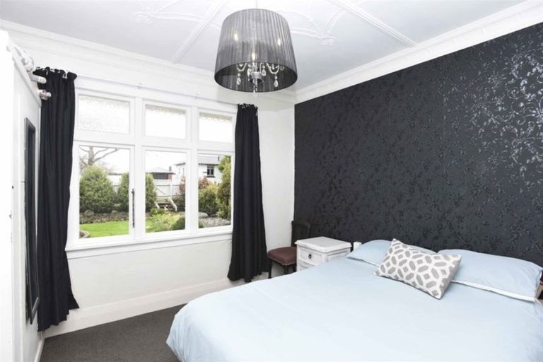 Photo of property in 27 Banks Street, Richmond, Invercargill, 9810