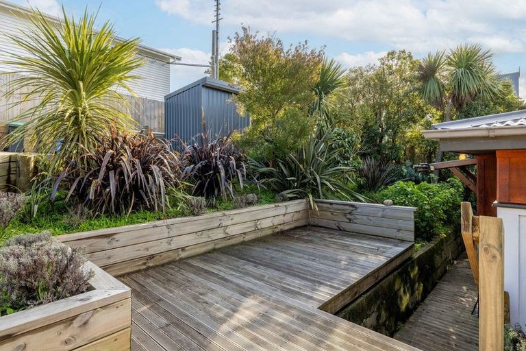 Photo of property in 2a Kura Lane, Diamond Harbour, Lyttelton, 8971