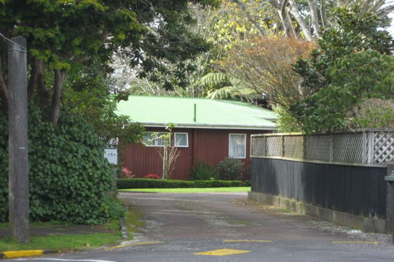 Photo of property in 25b Norman Street, Lower Vogeltown, New Plymouth, 4310