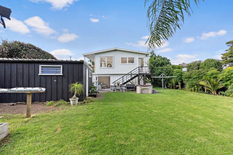 Photo of property in 17 Hillcrest Grove, Hillpark, Auckland, 2102