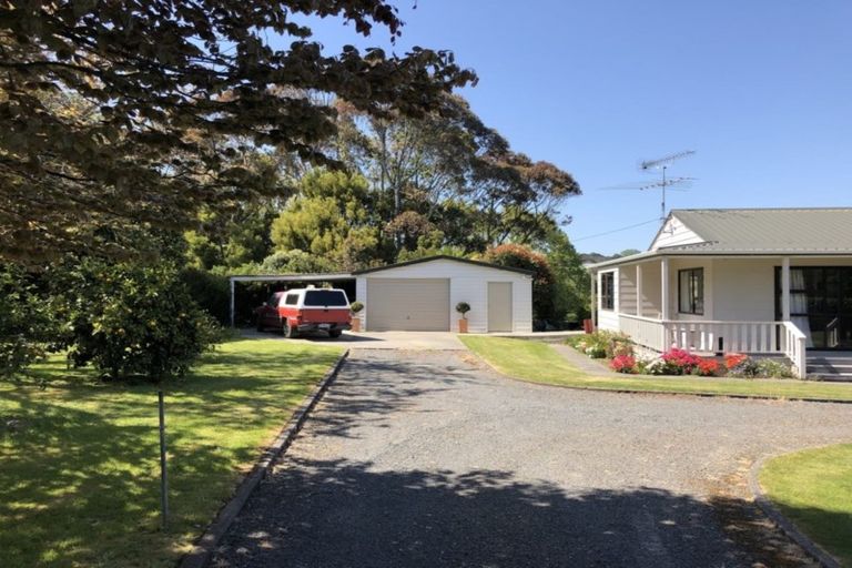 Photo of property in 26 Whangarata Road, Tuakau, 2121