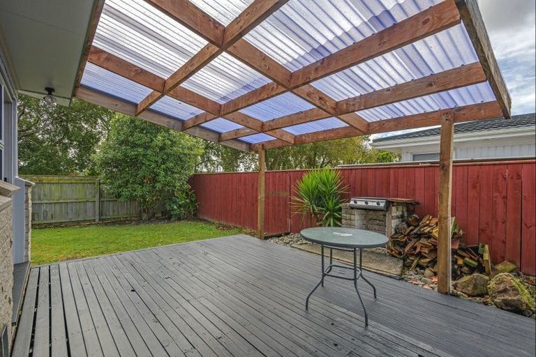 Photo of property in 1 Cavendish Crescent, Awapuni, Palmerston North, 4412