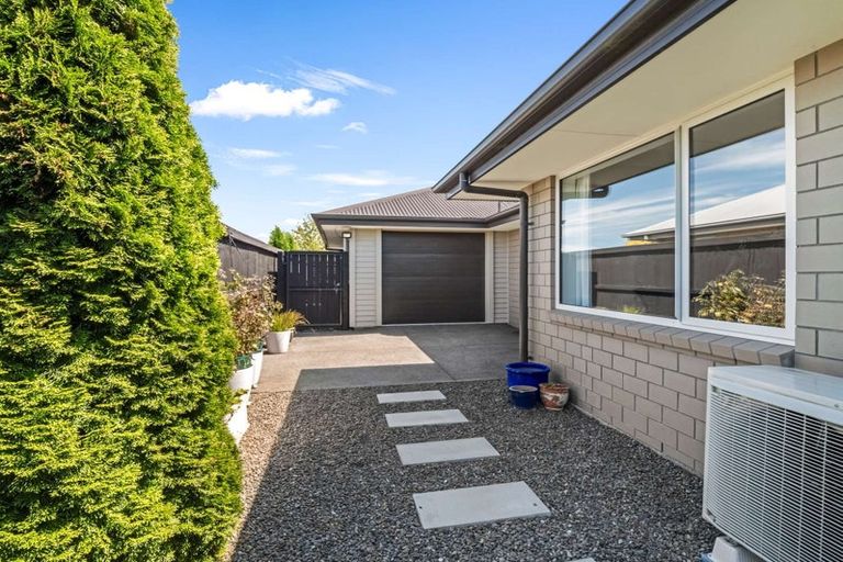 Photo of property in 16 Foxton Drive, Kaiapoi, 7630