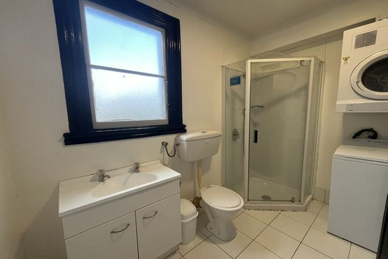 Photo of property in 3 Crieff Street, Northland, Wellington, 6012