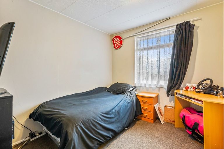 Photo of property in 38 Holdsworth Avenue, Trentham, Upper Hutt, 5018