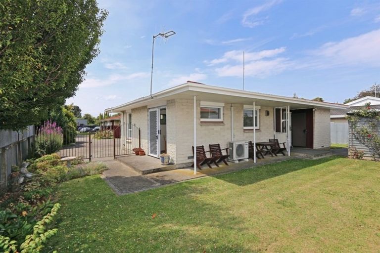 Photo of property in 3/1 Peddie Street, Taradale, Napier, 4112