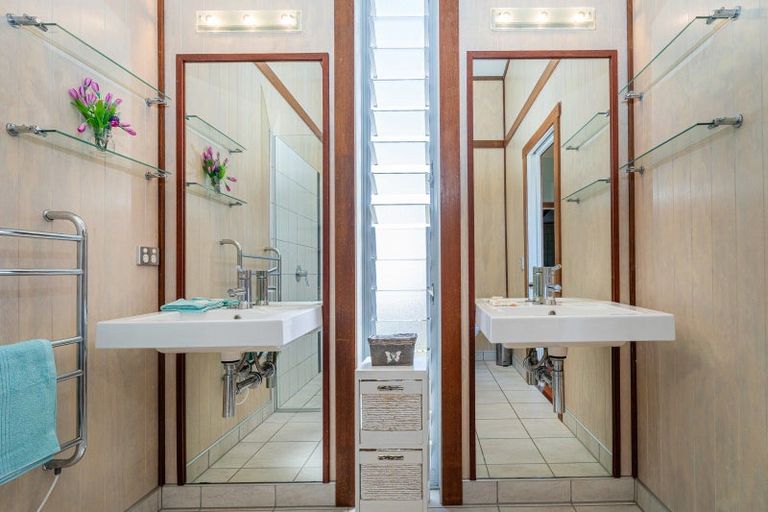 Photo of property in 1 School House Lane, Whitianga, 3510