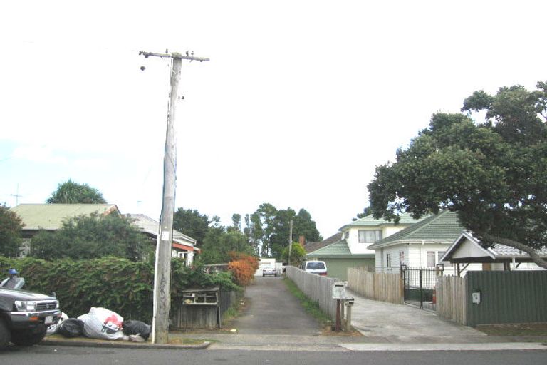 Photo of property in 2/35 Hutton Street, Otahuhu, Auckland, 1062