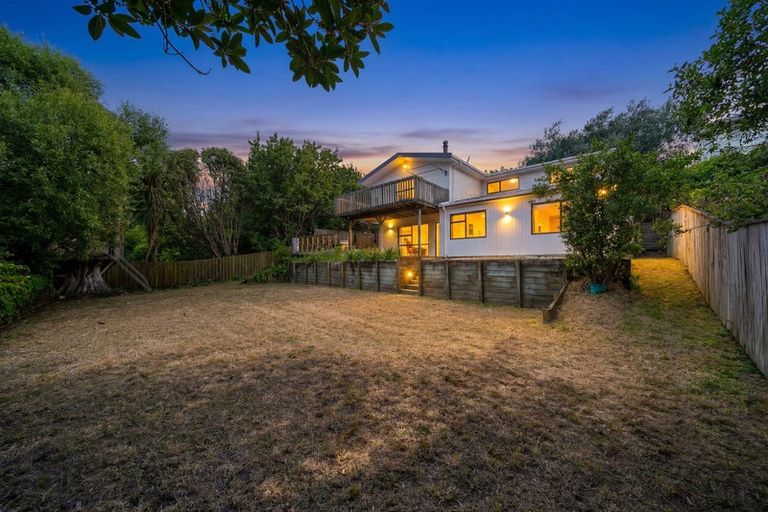 Photo of property in 57 Handyside Street, Tawa, Wellington, 5028