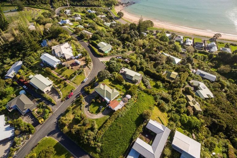 Photo of property in 34 Oneroa Road, Russell, 0202