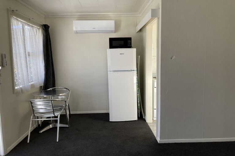 Photo of property in 1/93 Waikawa Road, Picton, 7220