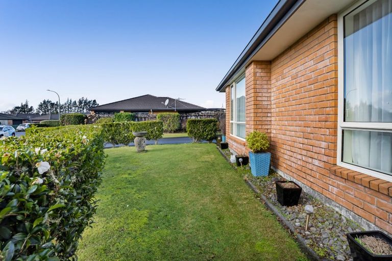 Photo of property in 5 Faber Place, Inglewood, 4330