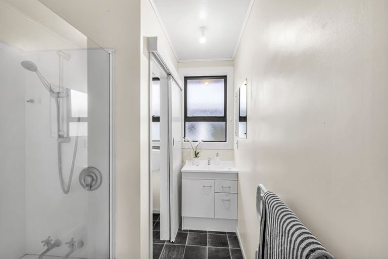 Photo of property in 30 Kent Street, Riversdale, 9776
