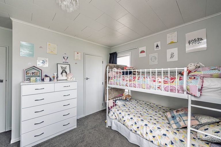 Photo of property in 8a Kings Avenue, Gonville, Whanganui, 4501