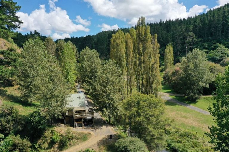 Photo of property in 9 Karapiro Road, Karapiro, Cambridge, 3496
