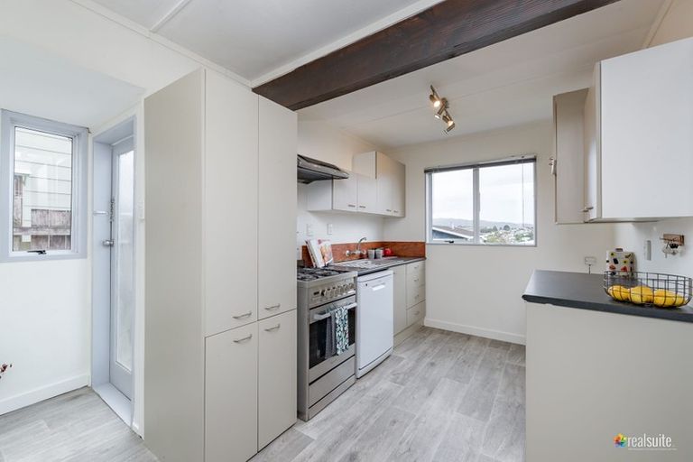 Photo of property in 3 Bobstay Lane, Whitby, Porirua, 5024