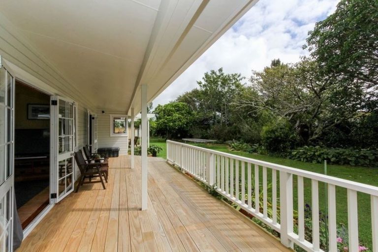 Photo of property in 298 Mountain Road, Lepperton, New Plymouth, 4373