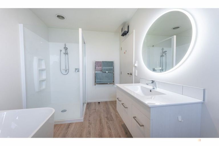 Photo of property in 3 Strawberry Lane, Waimate, 7924