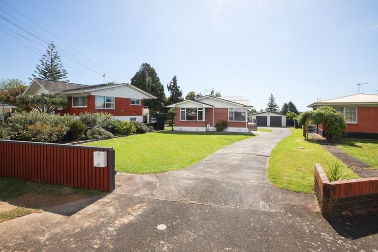 Photo of property in 35 Hillcrest Road, Hillcrest, Hamilton, 3216