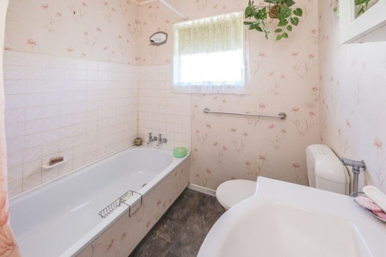 Photo of property in 44a Caffray Avenue, Aramoho, Whanganui, 4500