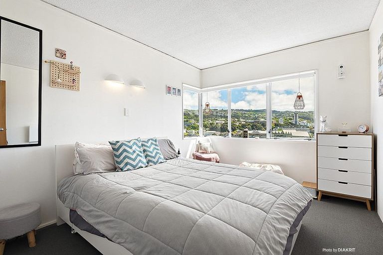 Photo of property in Melksham Towers, 701/131 Brougham Street, Mount Victoria, Wellington, 6011