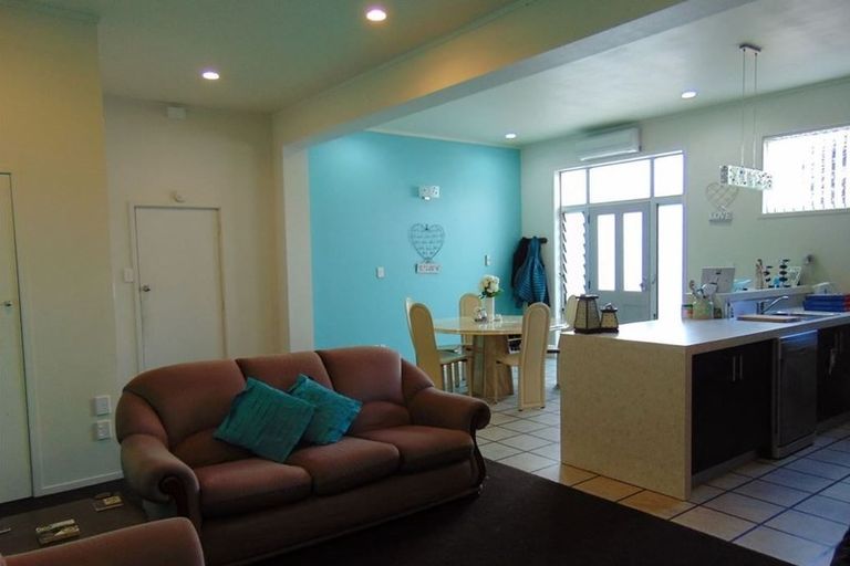 Photo of property in 2 Bowden Place, Te Awamutu, 3800