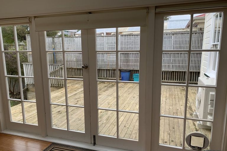 Photo of property in 8 Harper Street, Newtown, Wellington, 6021
