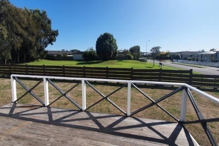 Photo of property in 23 Karamu Street, Tawhero, Whanganui, 4501