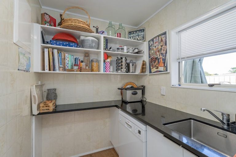 Photo of property in 19 Springbok Avenue, Whitianga, 3510