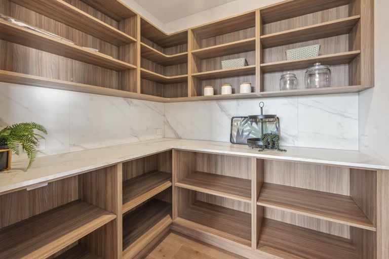 Photo of property in 6 Uta Lane, Wharewaka, Taupo, 3330