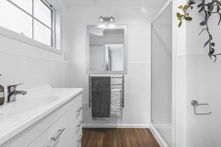 Photo of property in 114 Pipiroa Road, Ngatea, 3503