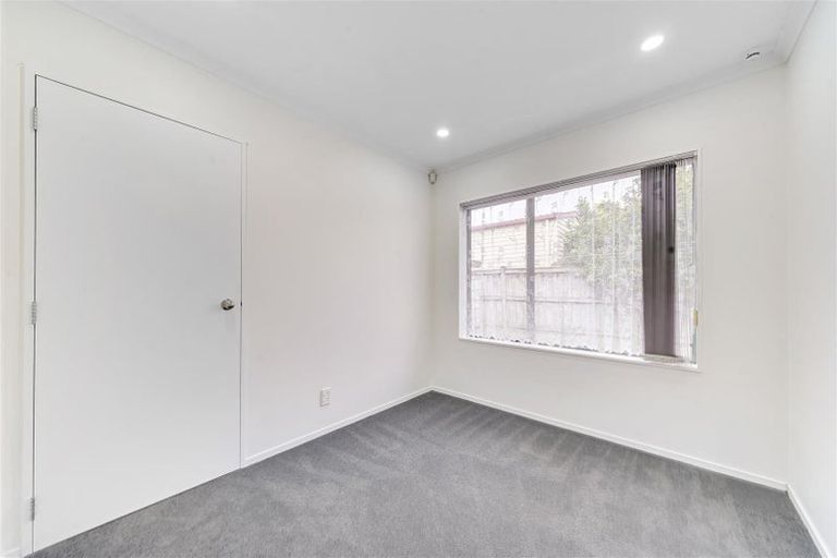 Photo of property in 335 Mahia Road, Weymouth, Auckland, 2103