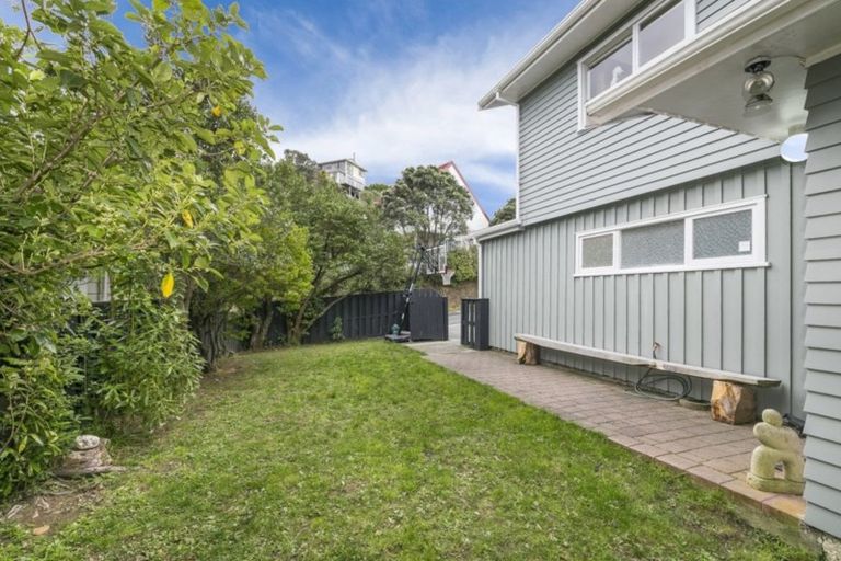 Photo of property in 30 Thurleigh Grove, Karori, Wellington, 6012
