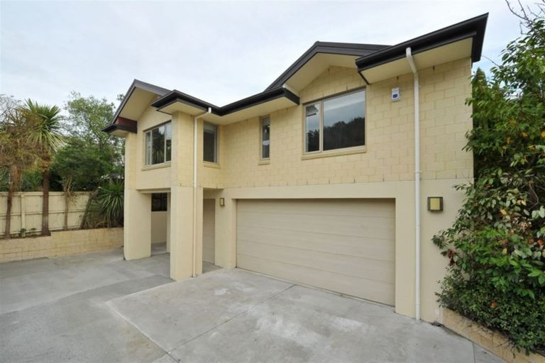 Photo of property in 5 Fineran Lane, Cashmere, Christchurch, 8022