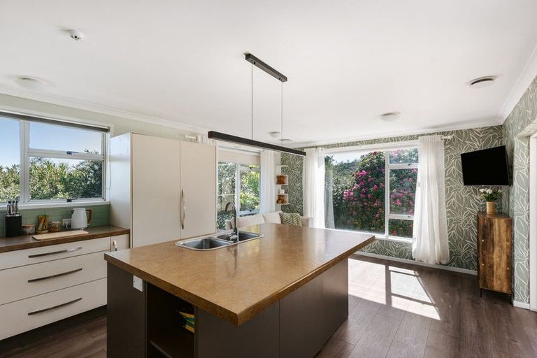 Photo of property in 20 Arawata Avenue, Welcome Bay, Tauranga, 3112