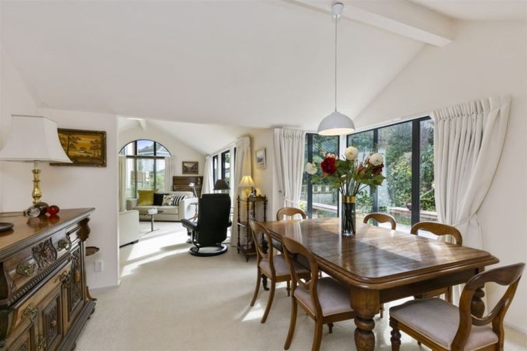 Photo of property in 19a Ngatoto Street, Khandallah, Wellington, 6035