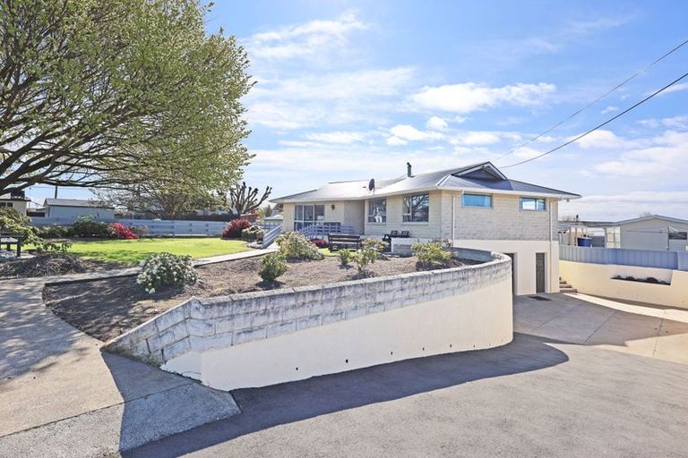 Photo of property in 16 Percy Street, Weston, Oamaru, 9401