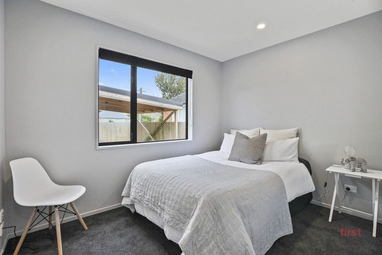 Photo of property in 12 Highbury Place, Avonside, Christchurch, 8061