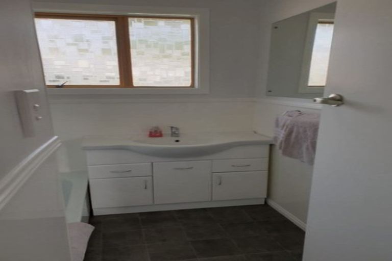 Photo of property in 37 Mangati Road, Bell Block, New Plymouth, 4312