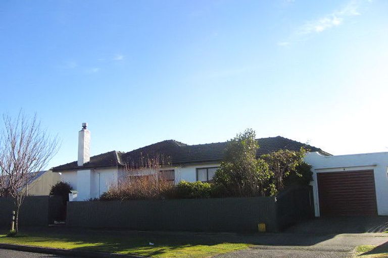 Photo of property in 2 Robertson Street, Richmond, Invercargill, 9810