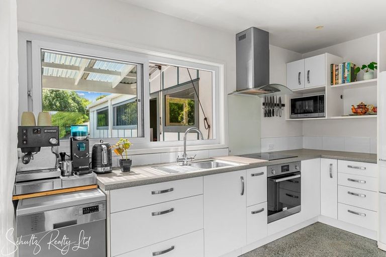 Photo of property in 1122 Whakapirau Road, Whakapirau, Maungaturoto, 0583