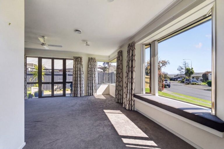 Photo of property in 12 Wordsworth Place, Stoke, Nelson, 7011