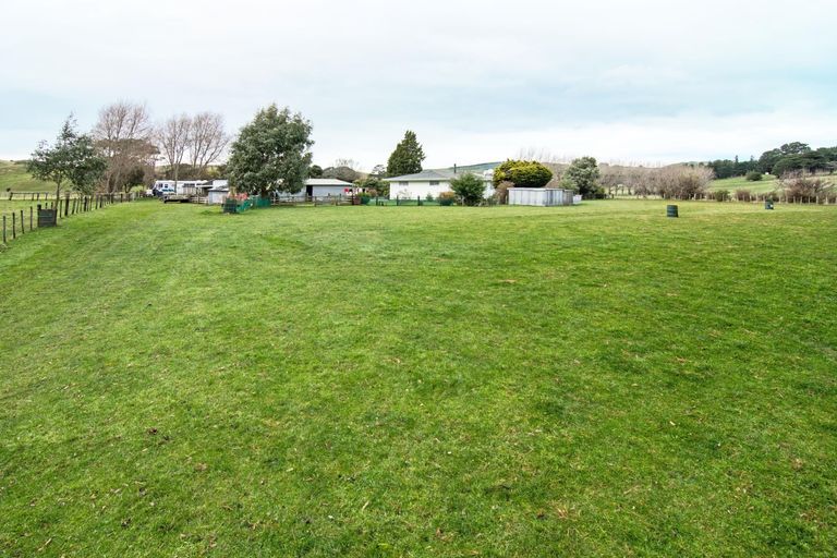 Photo of property in 26 West Road, Mauriceville, Masterton, 5882