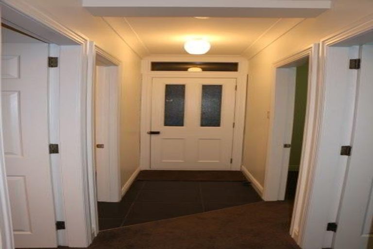 Photo of property in 1/28 Alexander Street, Cockle Bay, Auckland, 2014